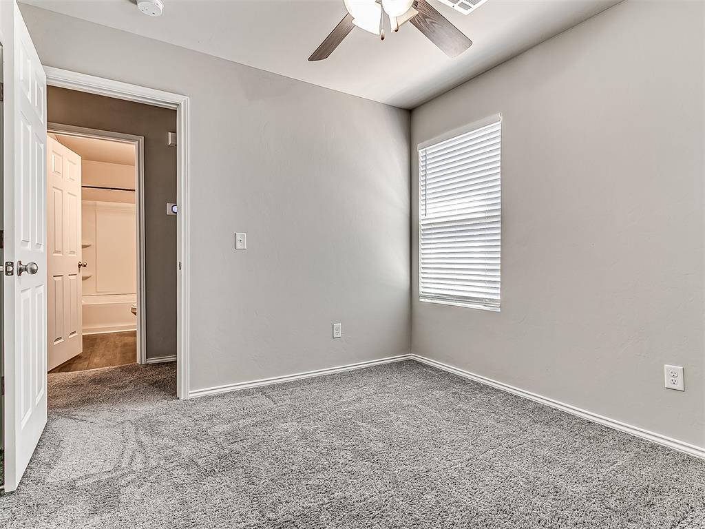 11721 Nw 96th Street Property Photo 29