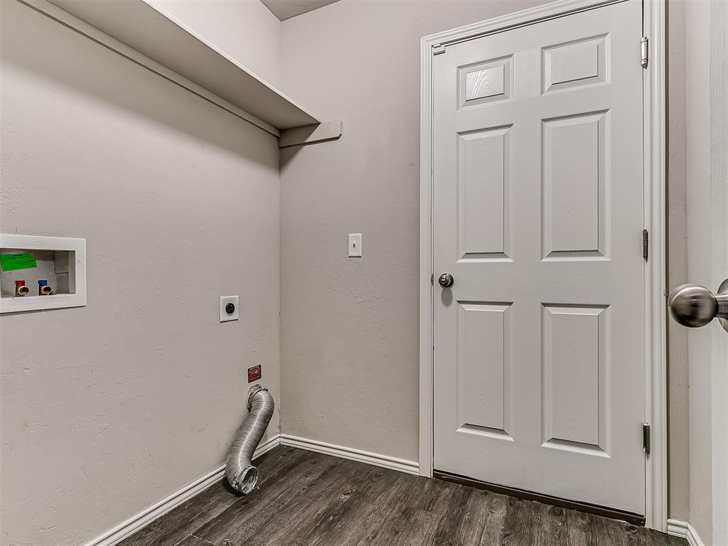 11721 Nw 96th Street Property Photo 36