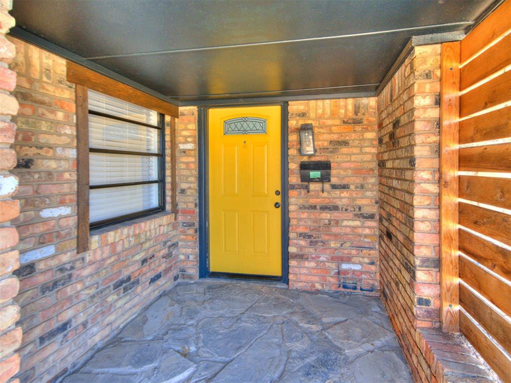 4205 Nw 11th Street Property Photo 3