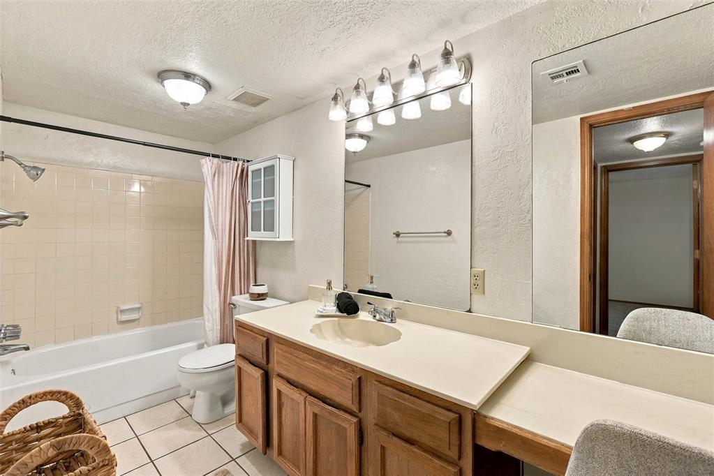 11405 Springhollow Road 302 Property Photo 26