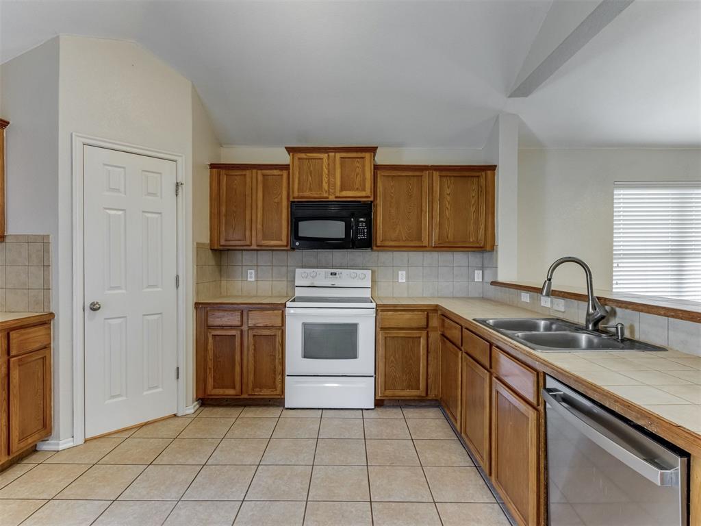 6009 Se 78th Street Property Photo 11