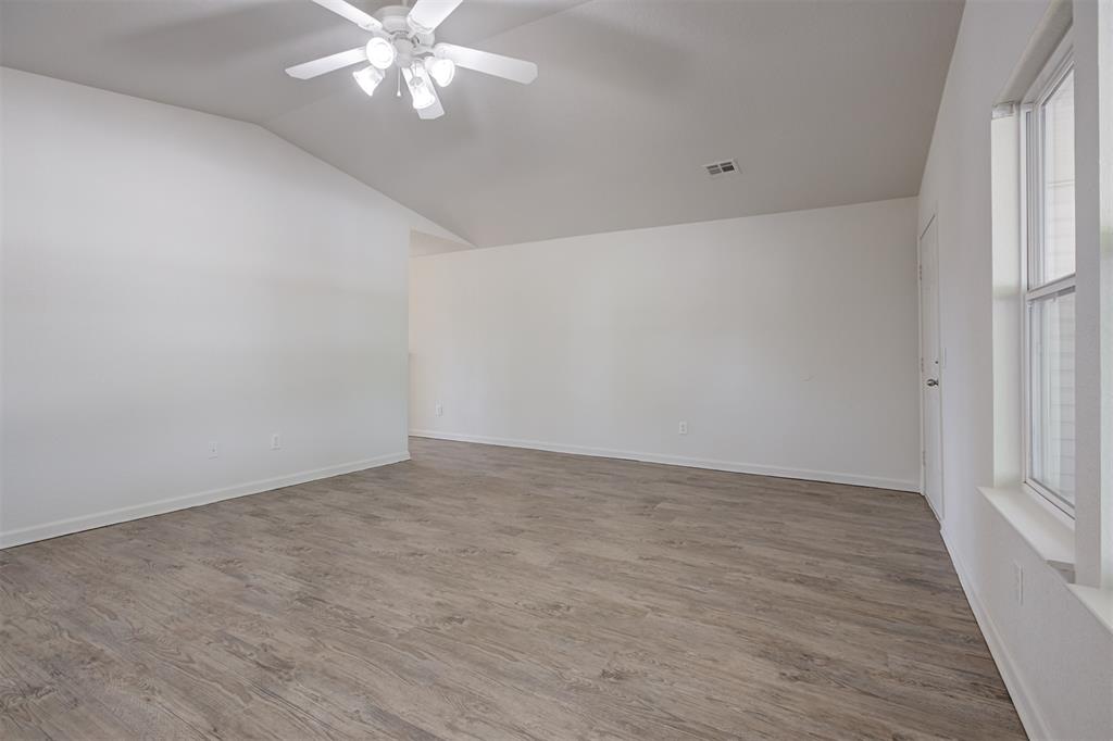 15500 Acacia Road Property Photo 13
