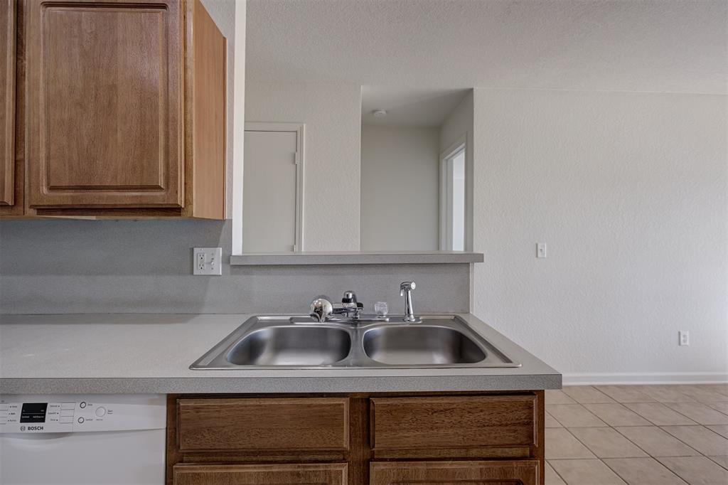 15500 Acacia Road Property Photo 21