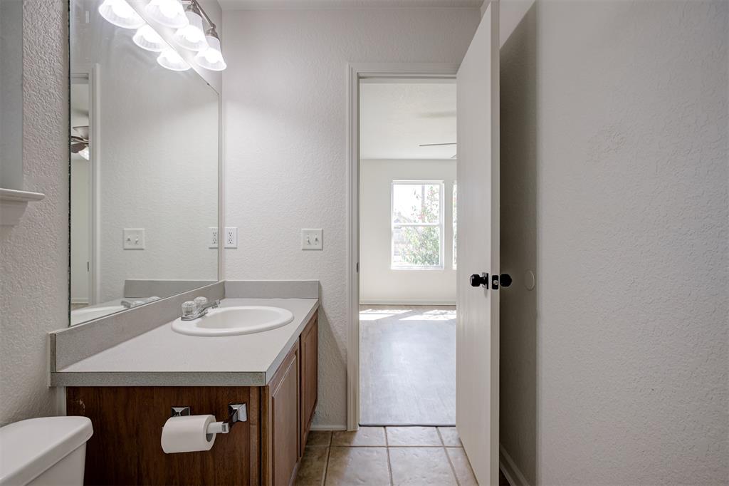 15500 Acacia Road Property Photo 25