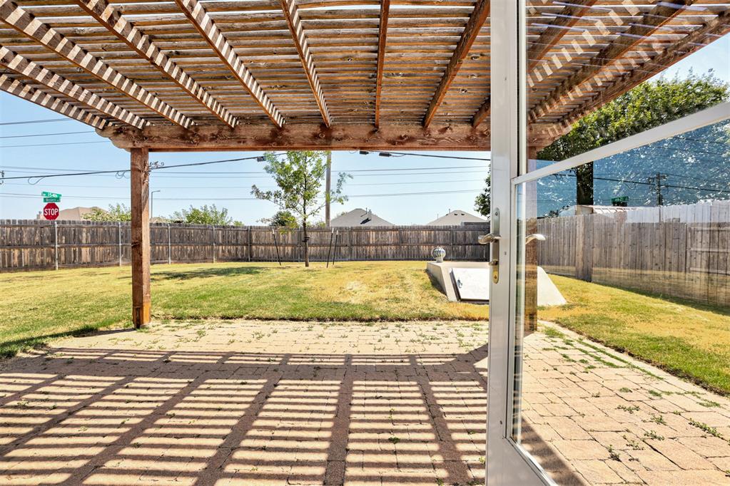 15500 Acacia Road Property Photo 37