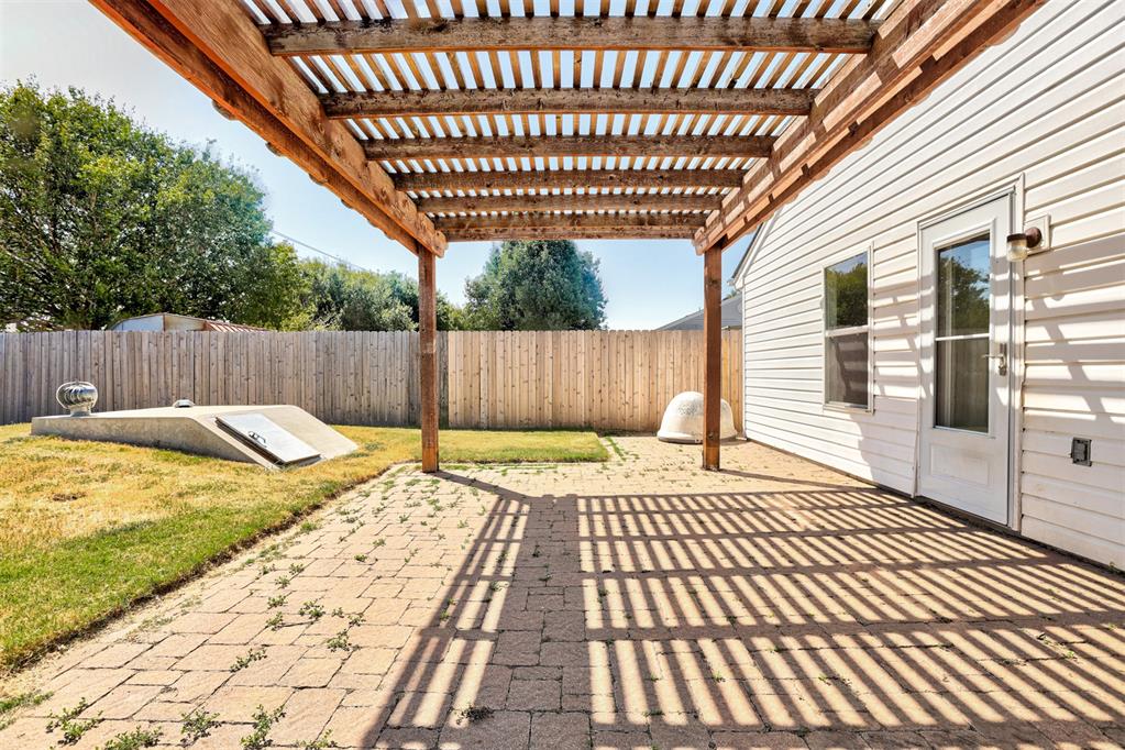 15500 Acacia Road Property Photo 39