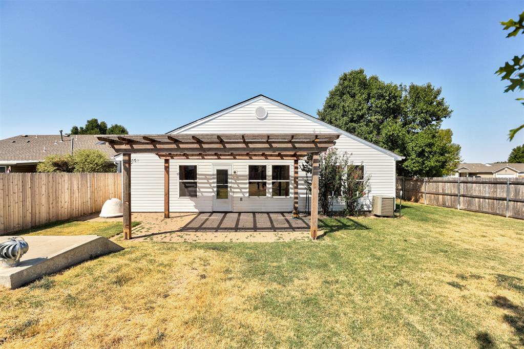 15500 Acacia Road Property Photo 42