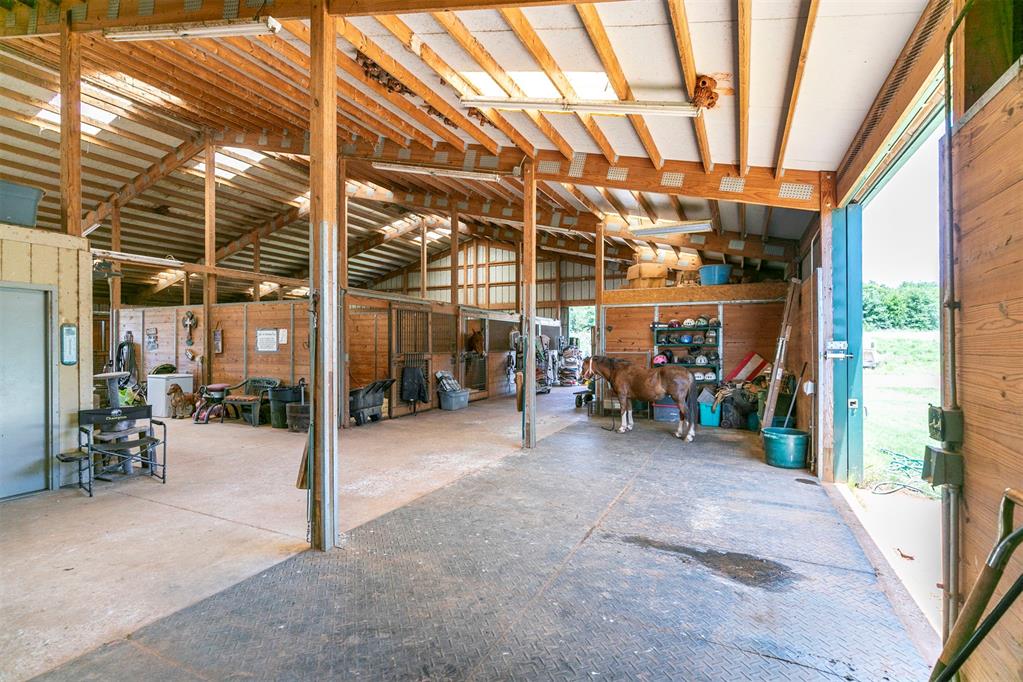 14200 E Cedar Lane Road Property Photo 11