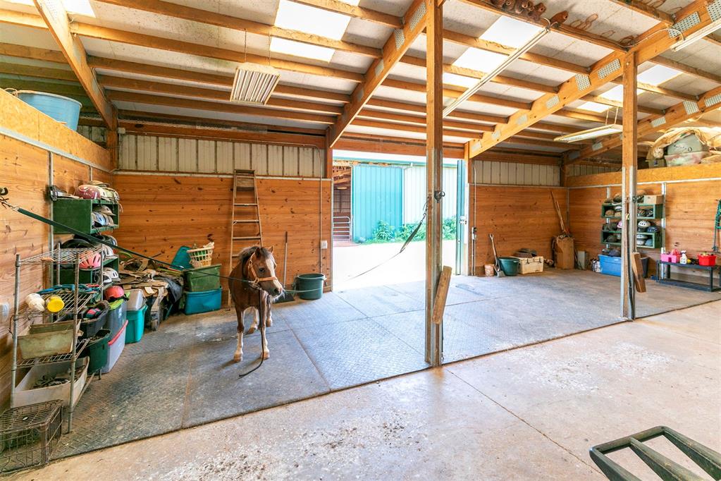 14200 E Cedar Lane Road Property Photo 12