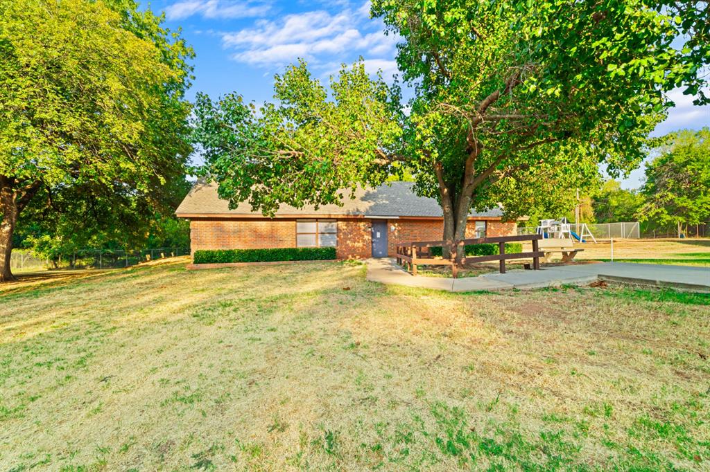 9500 Ne 150th Street Property Photo 15