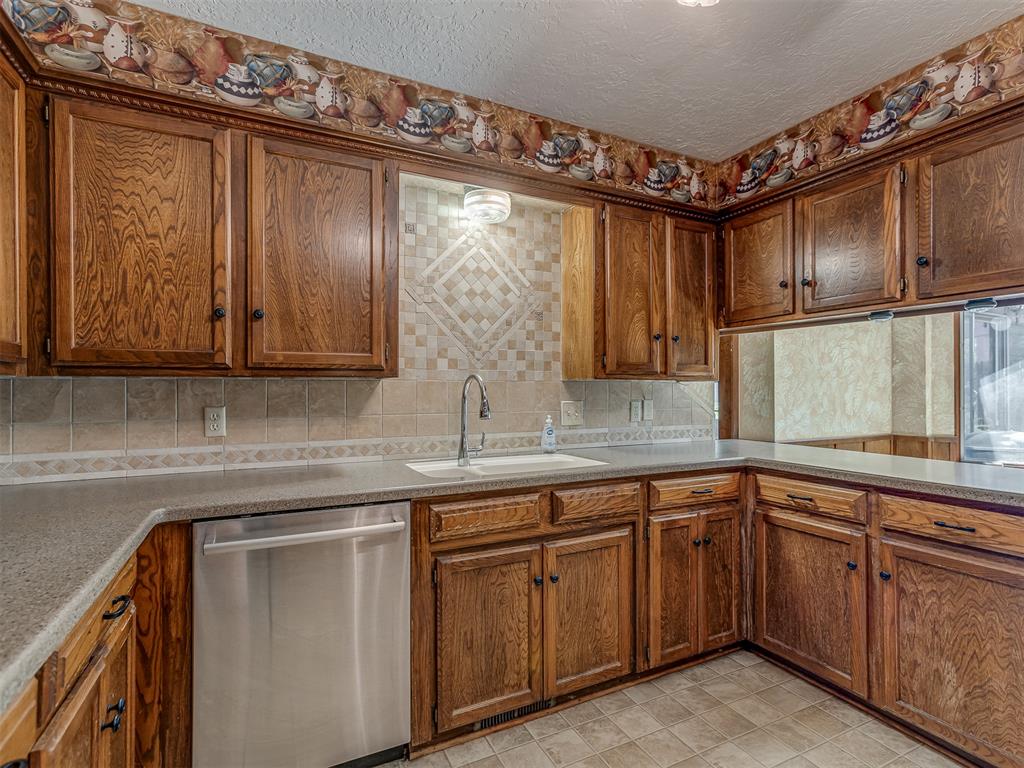 3314 Willow Rock Road Property Photo 11