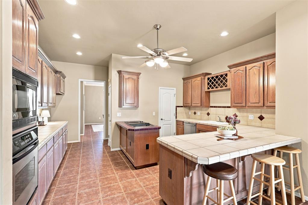 12840 Park Hill Road Property Photo 10