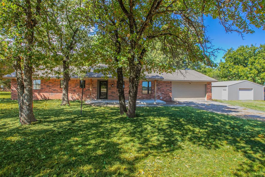 1149 N Triple X Road Property Photo 1