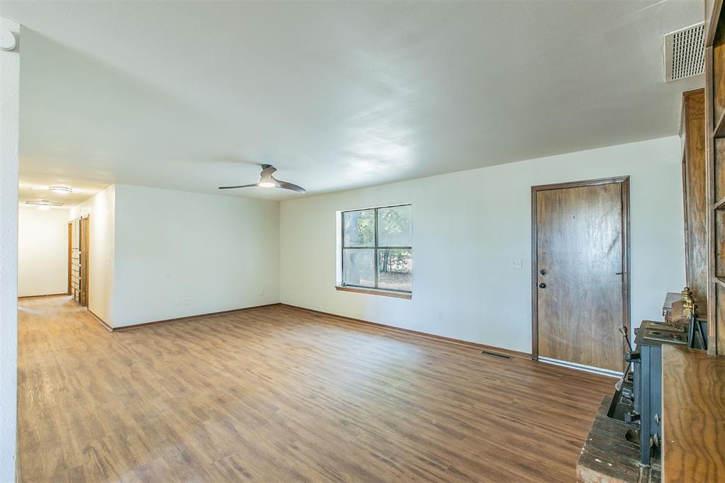 1149 N Triple X Road Property Photo 8