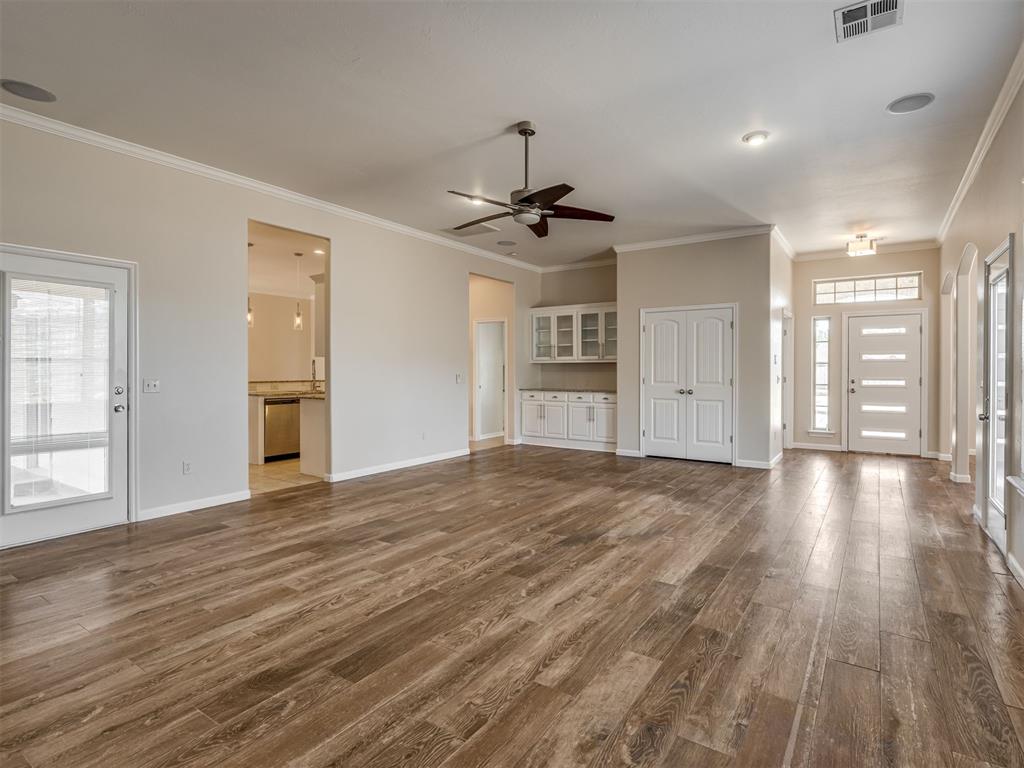 6609 Westlake Boulevard Property Photo 9