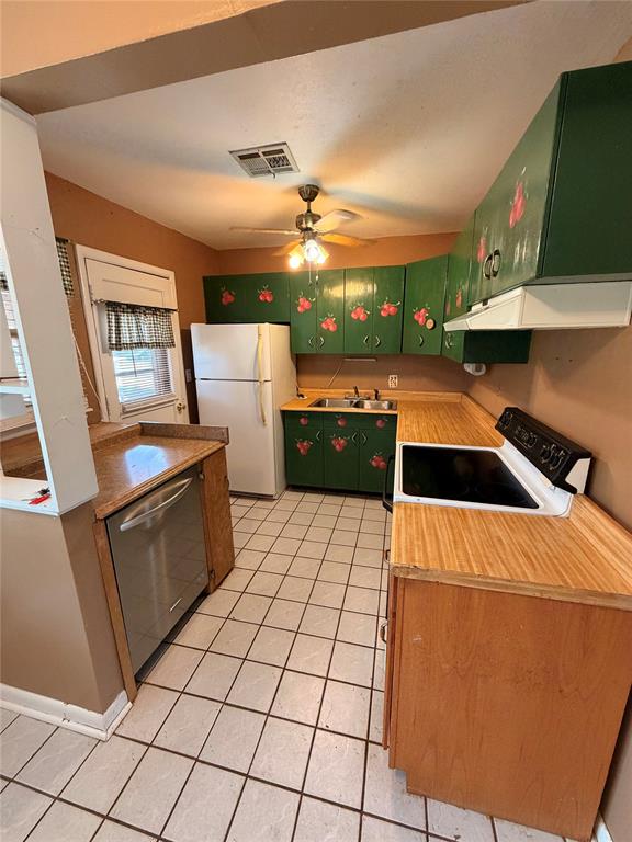 1300 N Park Avenue Property Photo 4