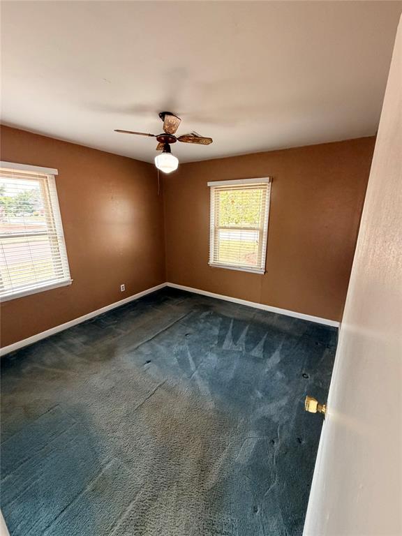 1300 N Park Avenue Property Photo 8