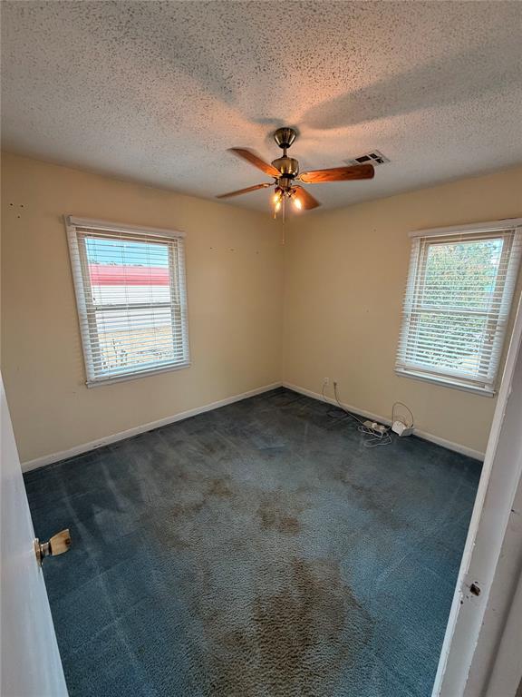 1300 N Park Avenue Property Photo 9