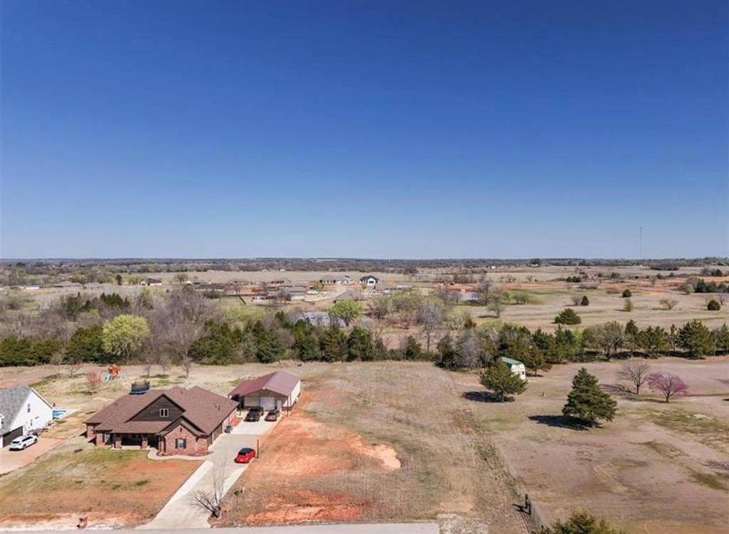 70 Kristin Court Property Photo 3