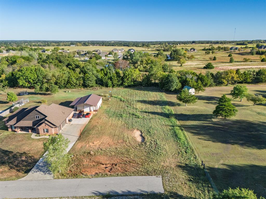 70 Kristin Court Property Photo 11