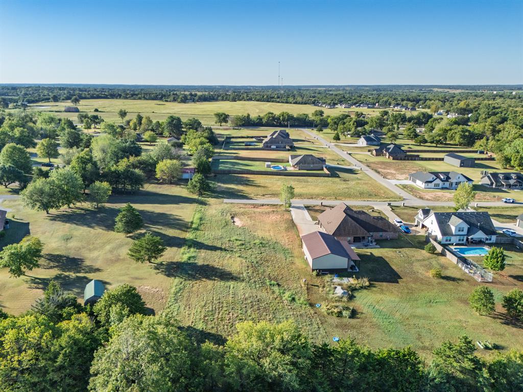 70 Kristin Court Property Photo 15