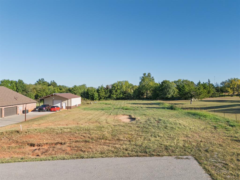 70 Kristin Court Property Photo 17