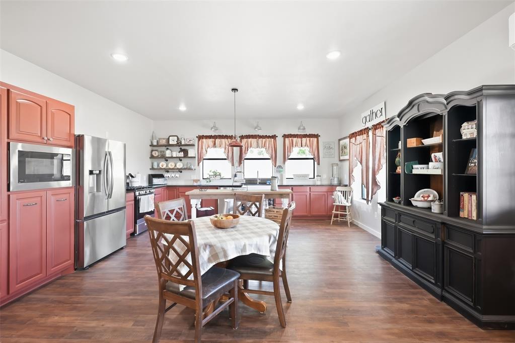 16721 Dover Road Property Photo 8