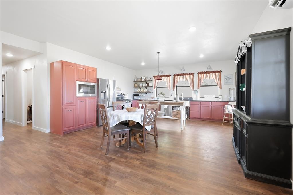 16721 Dover Road Property Photo 10