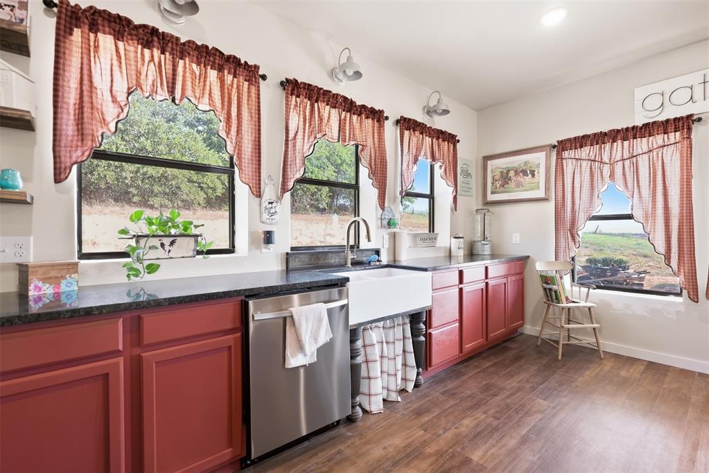 16721 Dover Road Property Photo 13