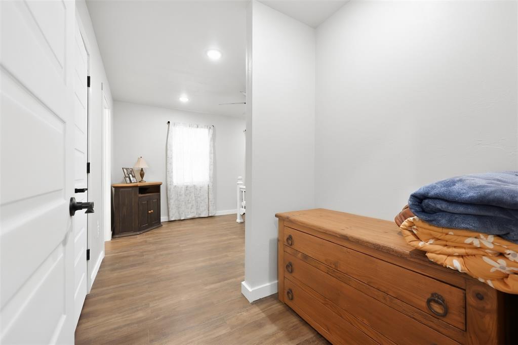 16721 Dover Road Property Photo 18