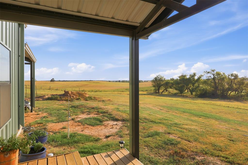16721 Dover Road Property Photo 29