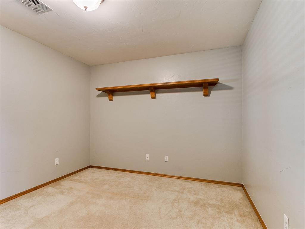 5612 Holly Brooke Lane Property Photo 10