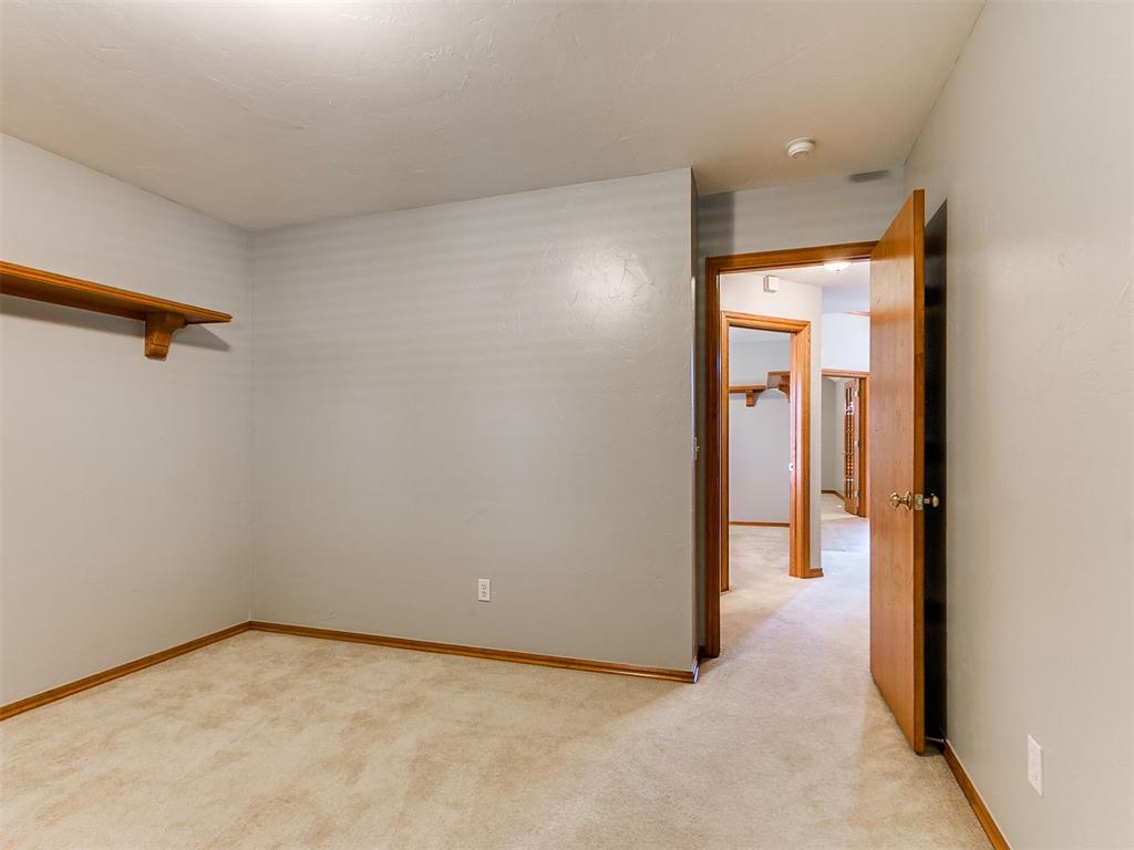 5612 Holly Brooke Lane Property Photo 11