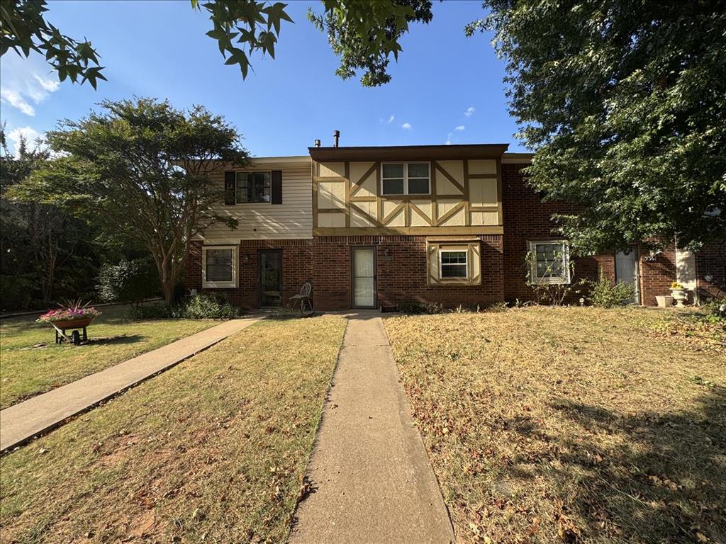 2357 Heatherfield Lane Property Photo 1
