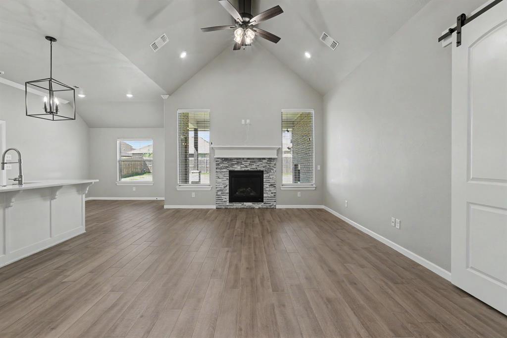 713 Red River Drive Property Photo 4