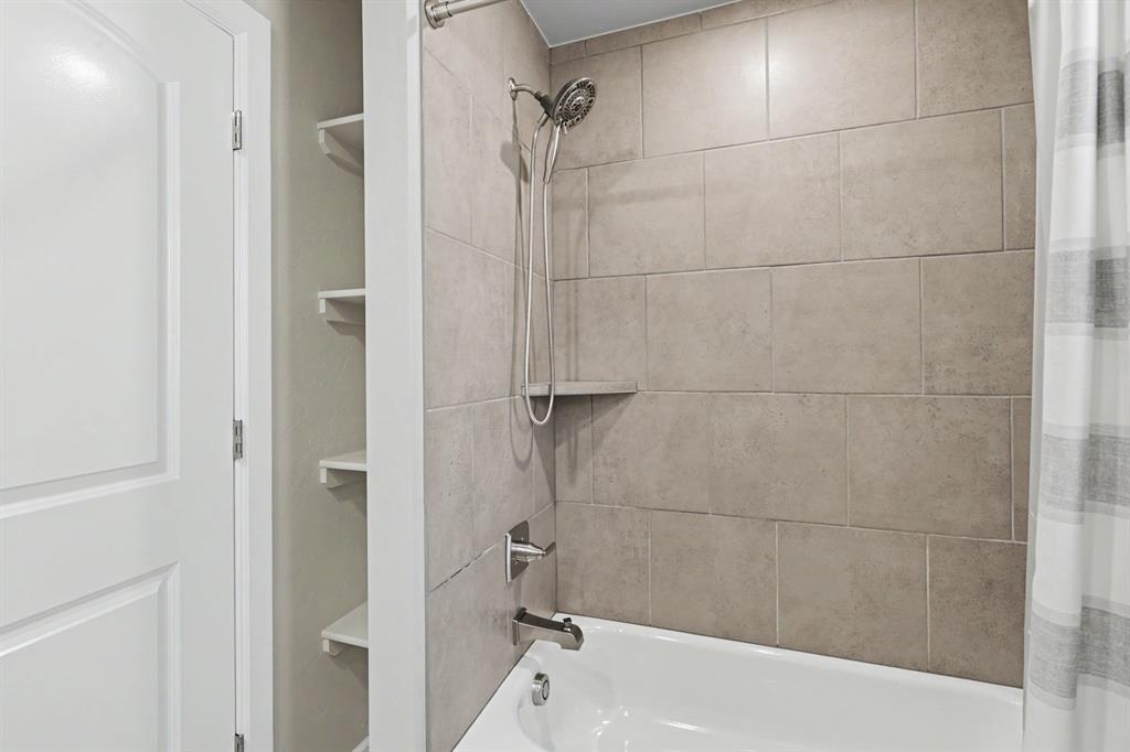 713 Red River Drive Property Photo 32