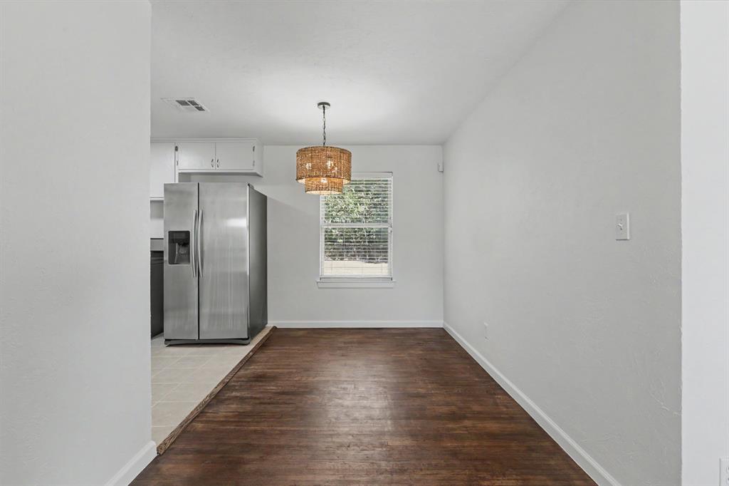 47 E 14th Street Property Photo 7