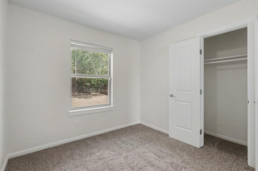 47 E 14th Street Property Photo 14