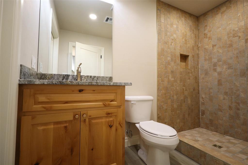 17092 County Road 3544 Property Photo 32