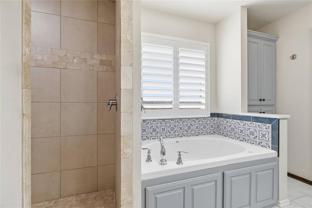 1430 Ne Azalea Road Property Photo 15