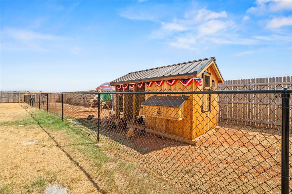 1430 Ne Azalea Road Property Photo 35