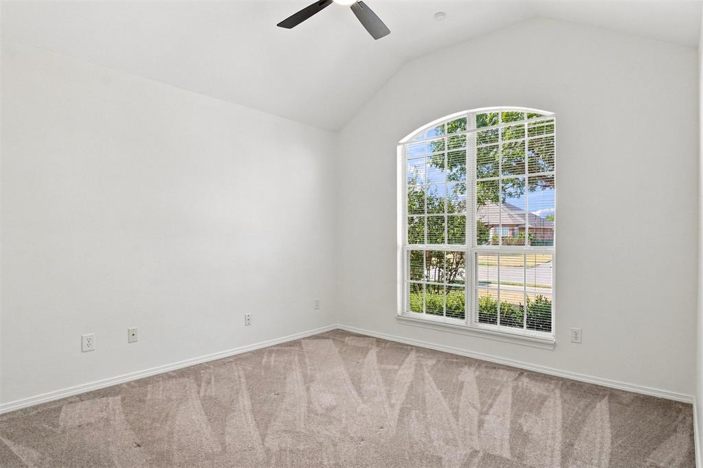 8312 Nw 75th Street Property Photo 12