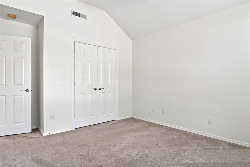 8312 Nw 75th Street Property Photo 13