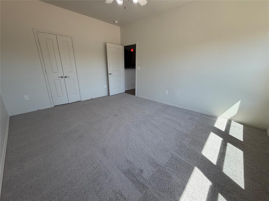 11208 Nw 97th Street Property Photo 7
