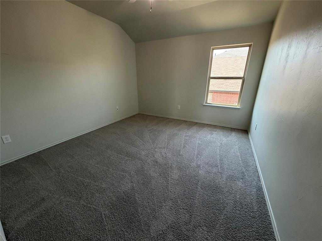 11208 Nw 97th Street Property Photo 11