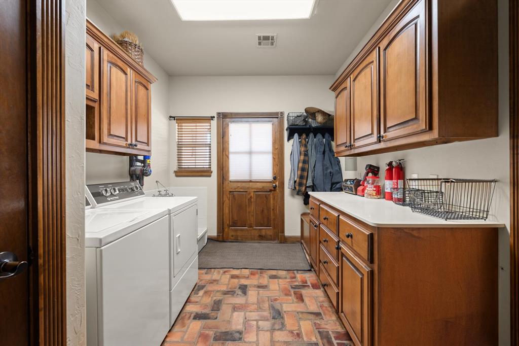 7450 E Triplett Road Property Photo 35
