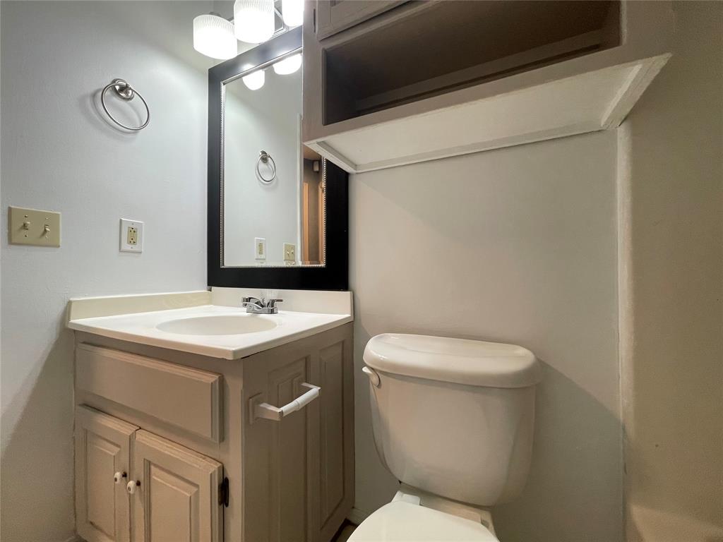 2314 N Lincoln Avenue Property Photo 26