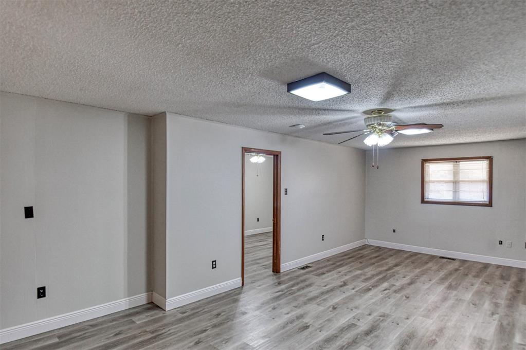 220 W Glenhaven Drive Property Photo 20