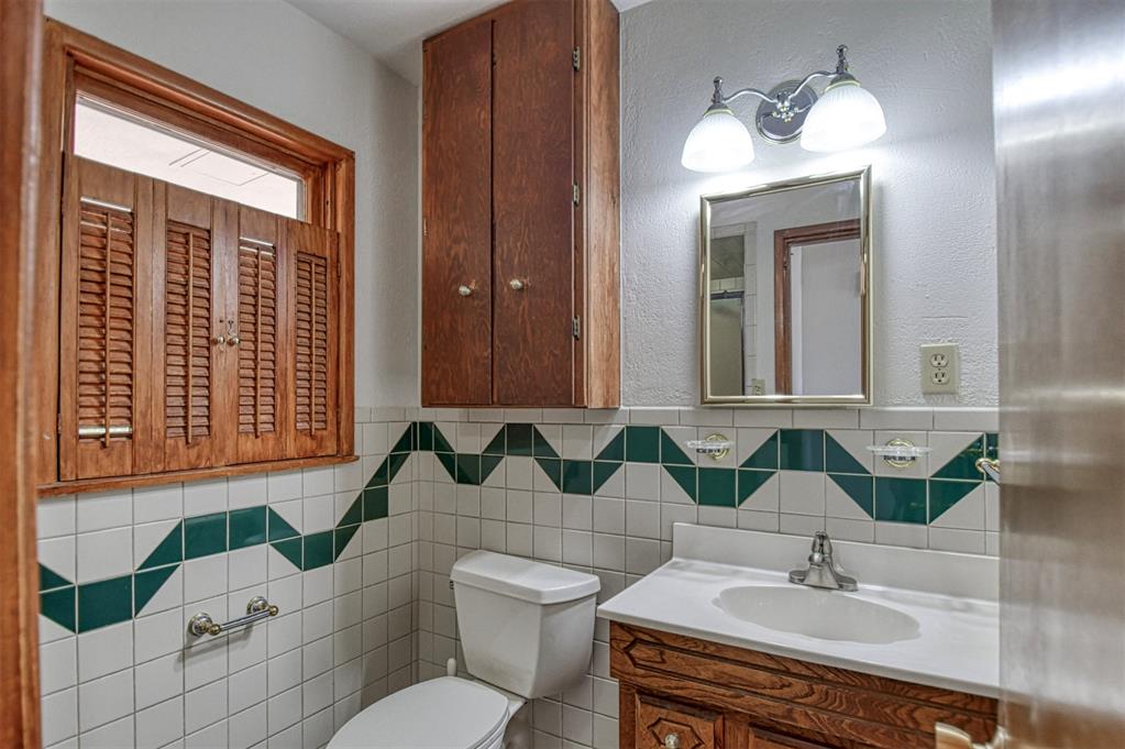 220 W Glenhaven Drive Property Photo 24