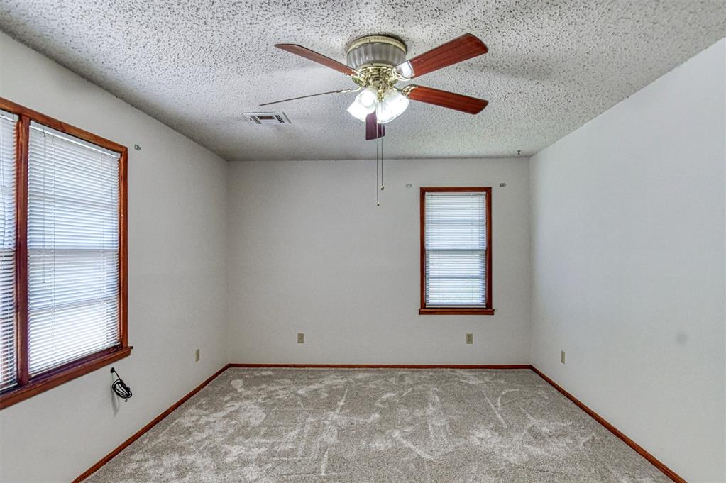 220 W Glenhaven Drive Property Photo 28